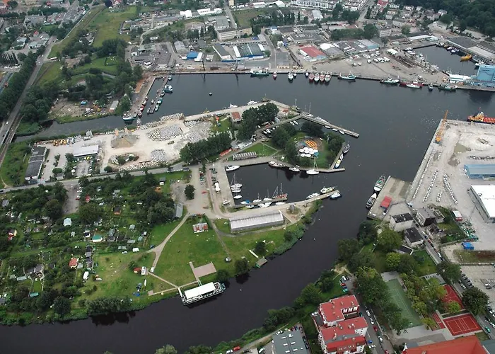 아파트 Solna 11 코워브제크